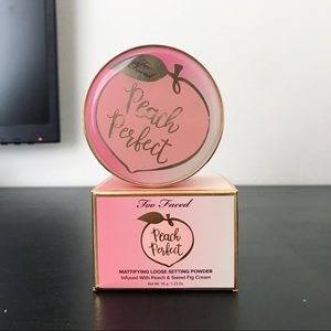 Too Faced Peach Perfect Mattifying Setting Powder